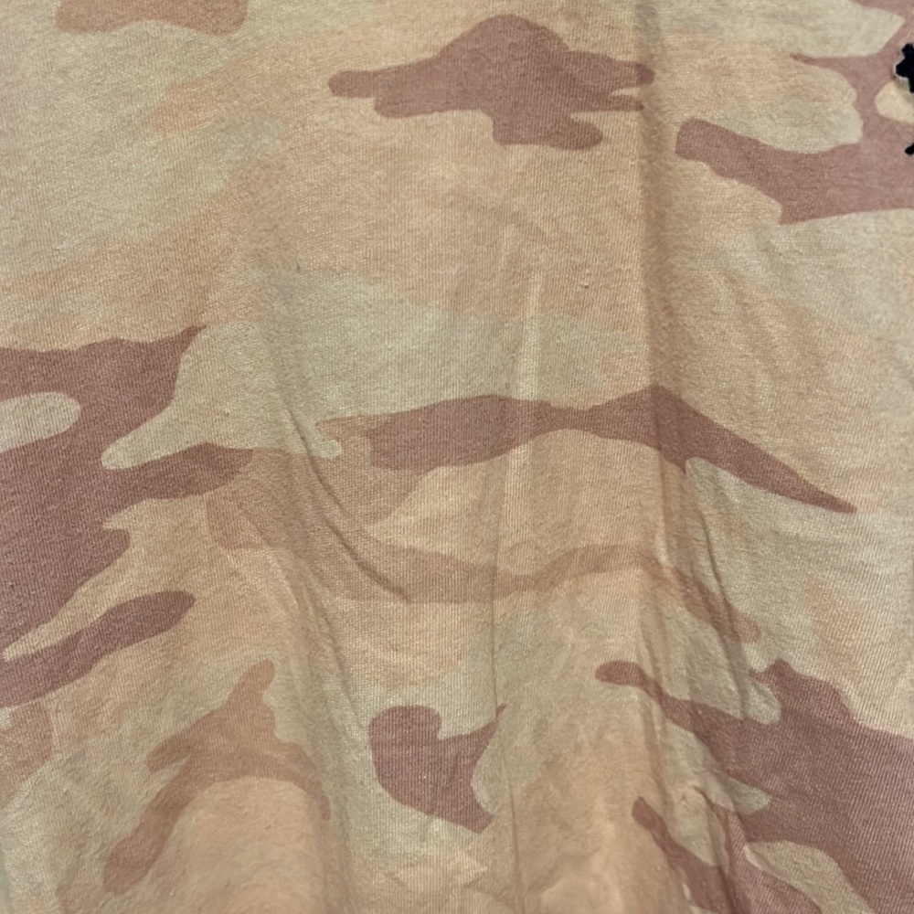 VGUC- Girls Abercrombie and Fitch camo shirt, size 13/14 - Picture 2 of 5